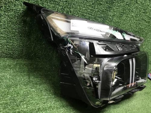 Битая Фара правая Hyundai Santa Fe 4 TM 20-23 LED