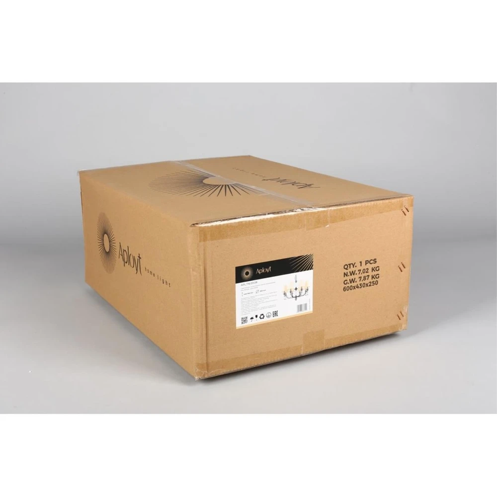 Подвесная люстра Aployt PATRICIA APL.716.03.08