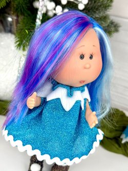 Кукла Nines виниловая 23см Little Mia (3105)