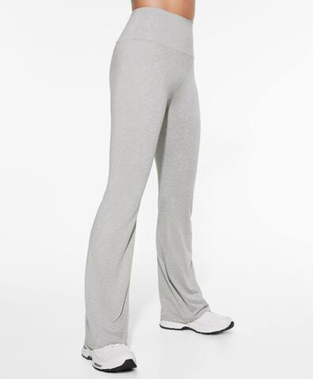 OYSHO Брюки клеш с высокой посадкой Flare Comfortlux High Rise, серый