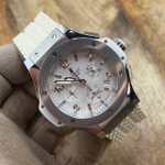 Часы Hublot