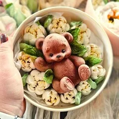 Зефир в шляпной коробке «Мишка» / 18 см