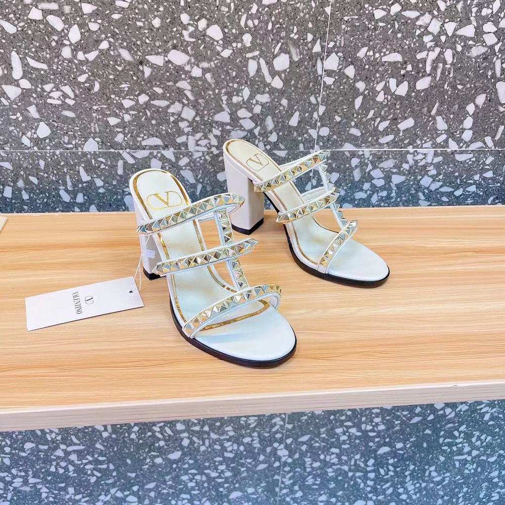 Сабо Valentino