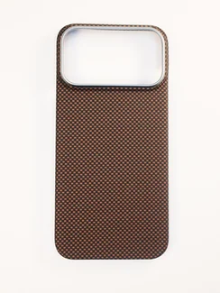 Карбоновый чехол для IPhone 17 Pro MAX with MagSafe коричневый квадрат (Brown)