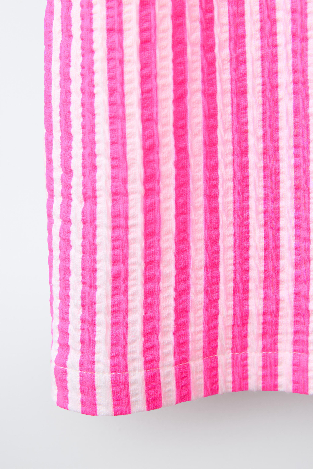 ZARA ПЛАТЬЕ С ПРИНТОМ, ЦВЕТ ФУКСИИ