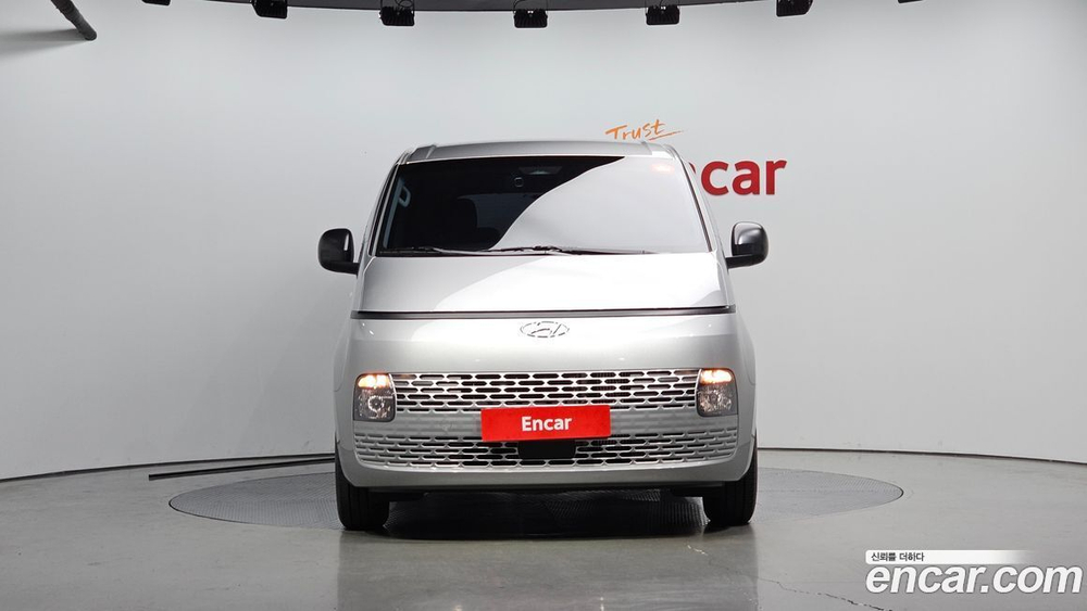 Hyundai Staria Tourer 11-и местный (05.2023)