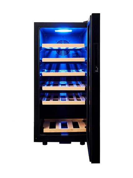 Винный холодильник Vinosafe VSF32AM