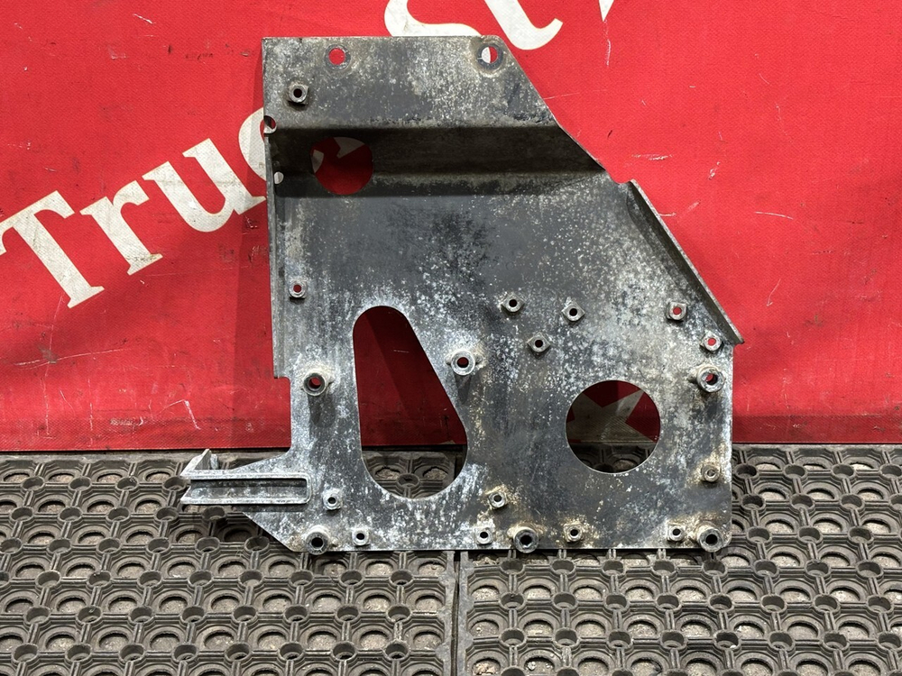 Кронштейн блоков управления двигателем 2021г.