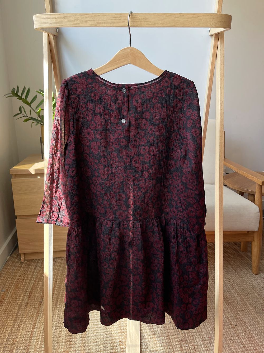 Платье Burberry, 140