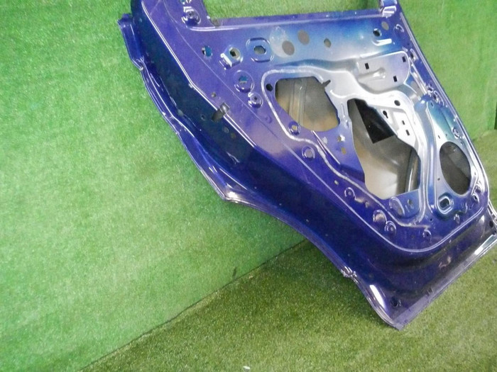 Дверь задняя левая Peugeot 3008 2 (2016-н.в.)