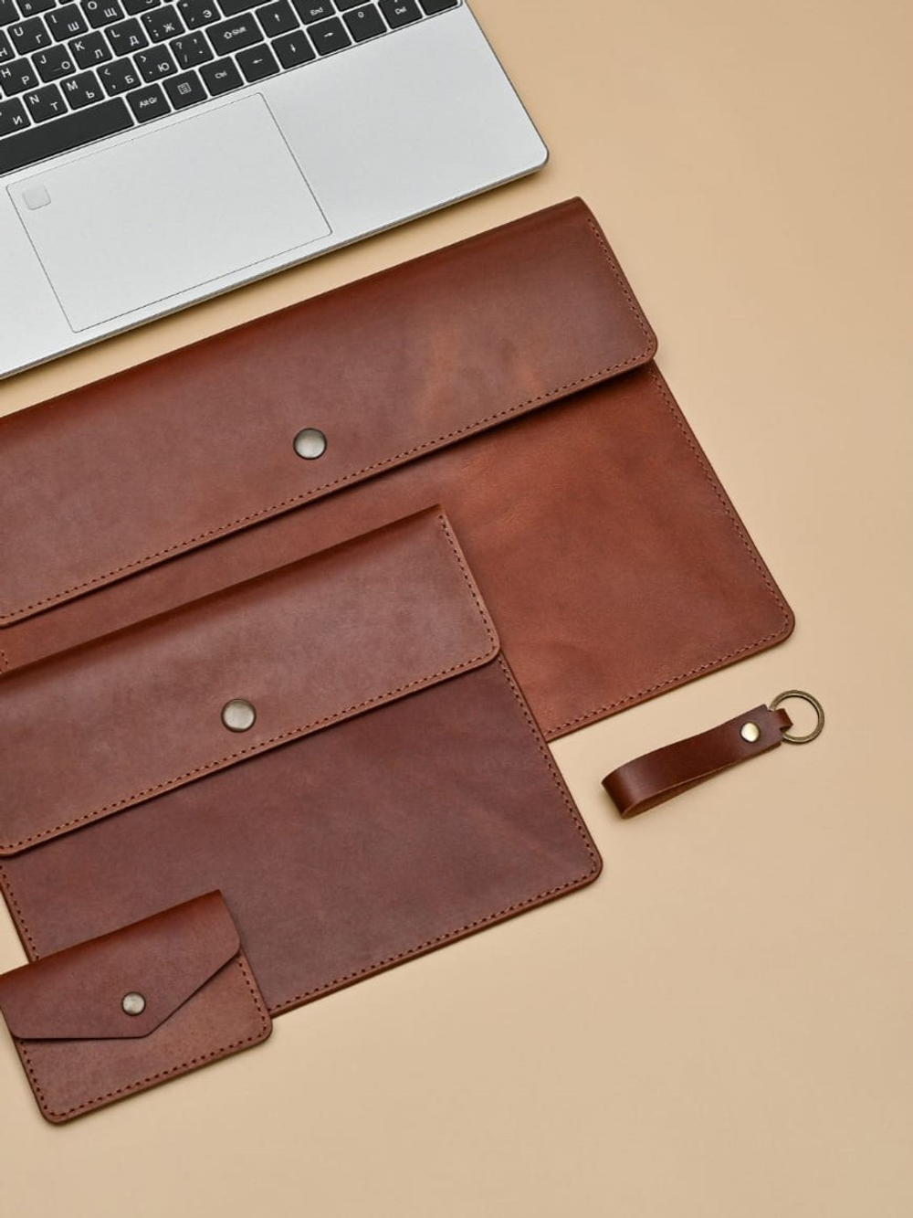 Папка А4 из натуральной кожи для документов (коричнево-рыжий)