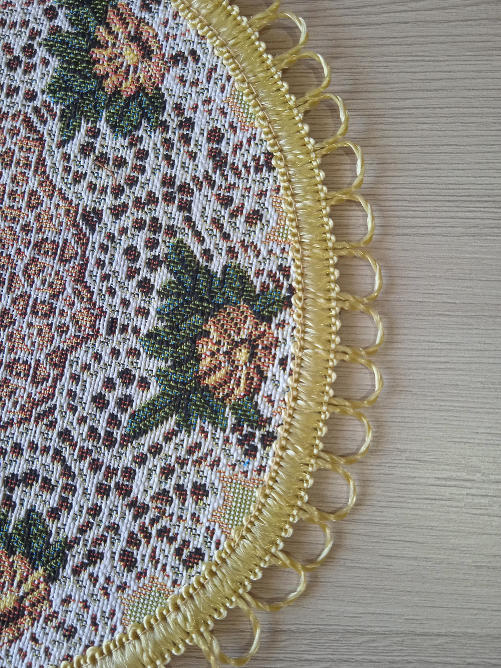 Набор гобеленовых салфеток Кружево (цветы) D20 см 6 шт