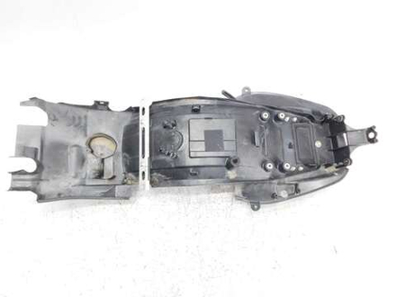 Подкрылок Kawasaki ZZR1400 ZXT40A 35023-0111