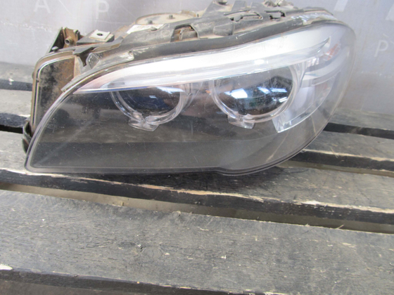 Фара левая BMW 5-Series (F10)  Б/У Оригинал 7343911