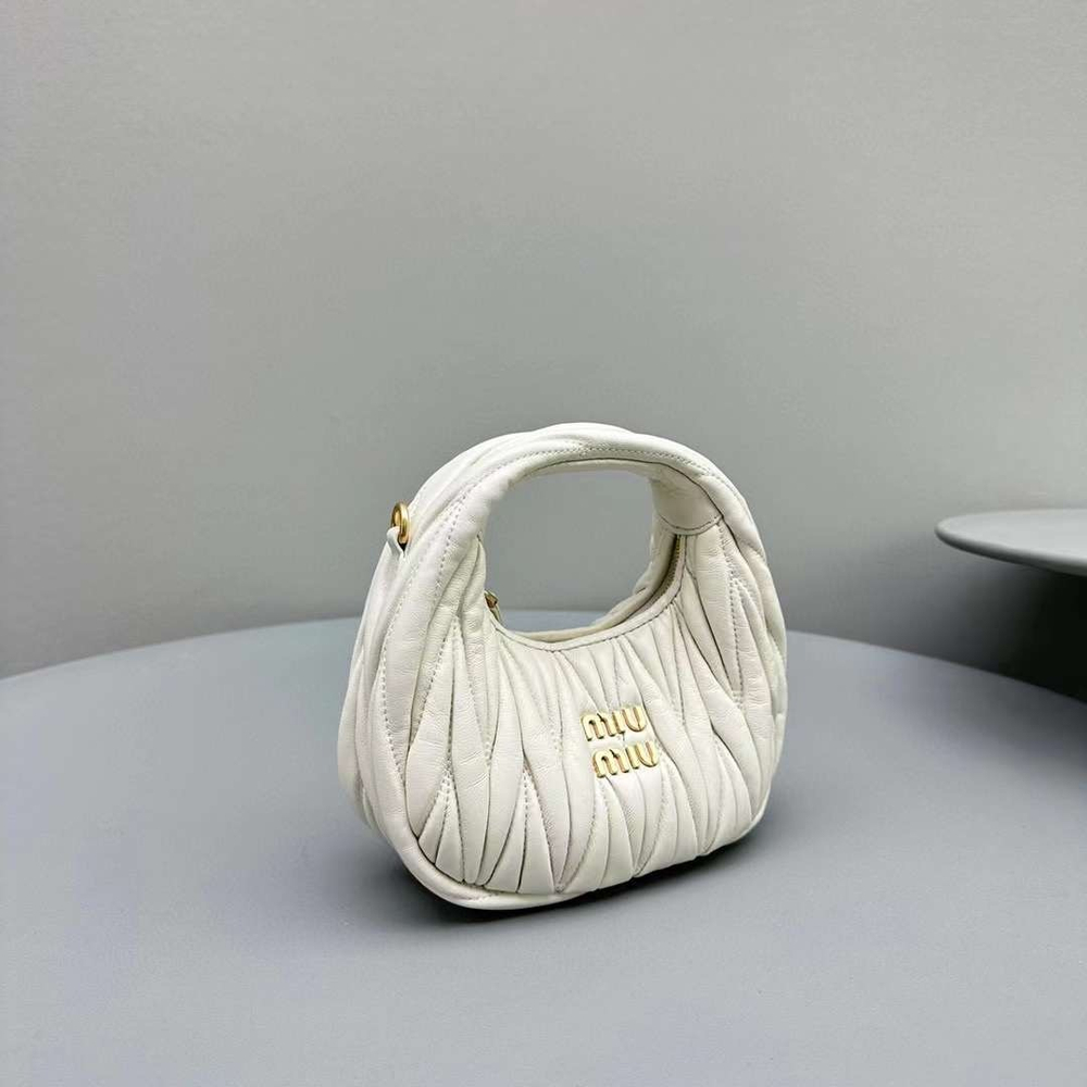 Miu Miu Wander matelassé hobo mini-bag