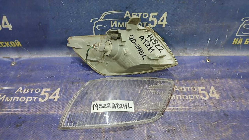 Габарит левый TOYOTA CORONA PREMIO 1997-2001