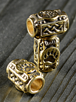 Бусина квадратная Медвежья лапа (печать Велеса) из латуни
