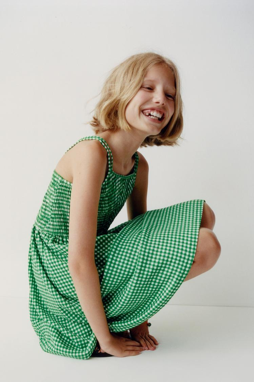 ZARA ПЛАТЬЕ С РЕЛЬЕФНЫМ УЗОРОМ В КЛЕТКУ ВИШИ, СВЕТЛО-ЗЕЛЕНЫЙ