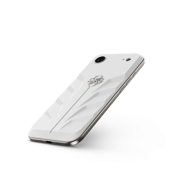 Чехол для iPhone 17 на магните - RSR17 - DAYTONA WHITE