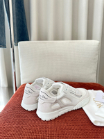 Кроссовки из натуральной замши