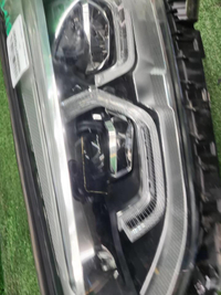 Битая Фара левая BMW X3 G01 (17-21) Adaptive LED