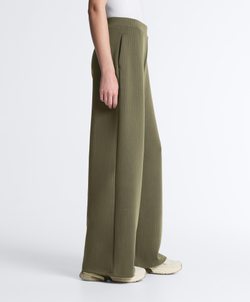 OYSHO Прямые полосатые брюки с мягкой на ощупь модальной тканью. хаки