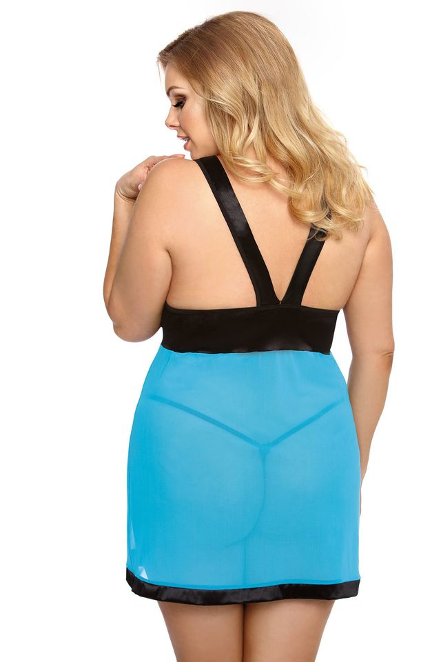 Голубая сорочка и стринги для полных