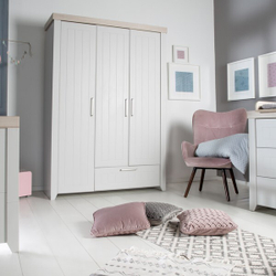 Трехстворчатый шкаф Roba Helen белый/светло-серый