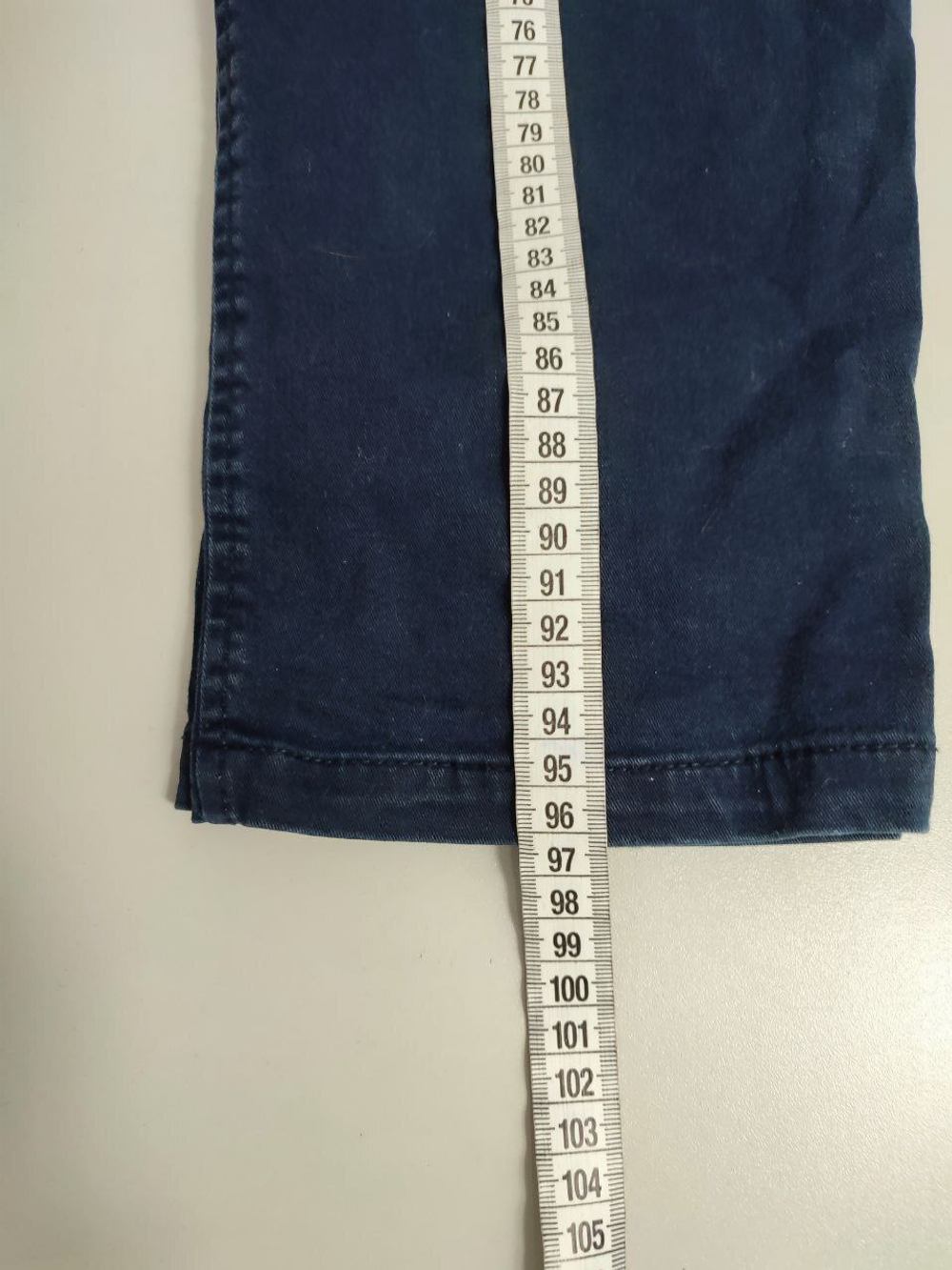 Джинсы Benetton темно-синие 46 размер