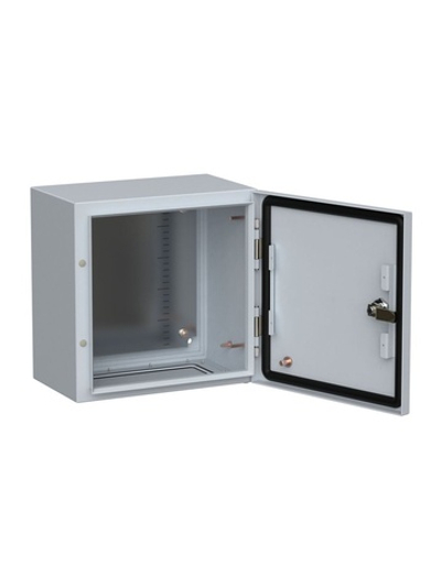 Корпус ЩМП-30.30.20 IP66 УХЛ1 метал. TITAN 5 IEK TI5-10-N-030-030-020-66