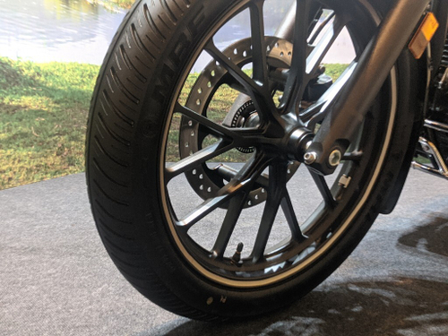 Цветная лента на обод колесного диска. Цвет жёлтый.