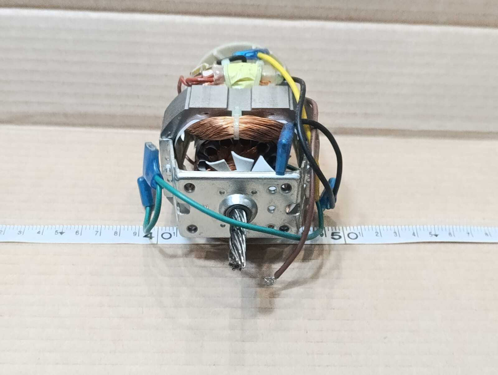 Двигатель в сборе HC8820M230-FH для мясорубки Leran MG-150