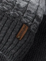 Шапка вязаная для мальчика на завязках и снуд