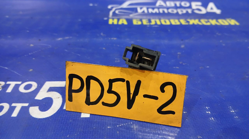 Датчик педали тормоза MITSUBISHI DELICA 1998