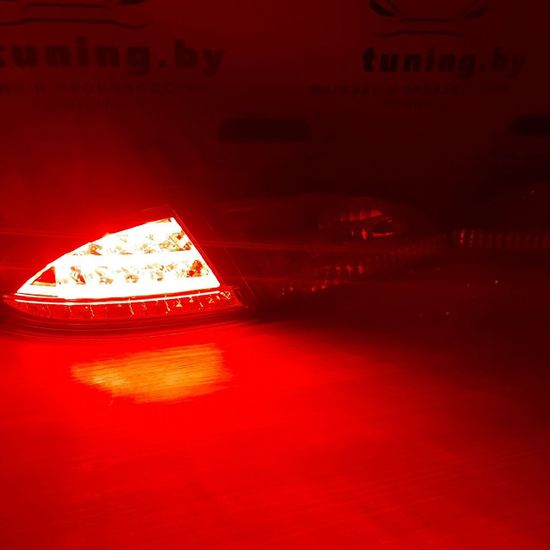 Задние фонари Seat Leon 2 red white led