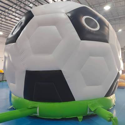 Коммерческий надувной батут «Футбольный мяч» с крышей, 4,5*4,5*5