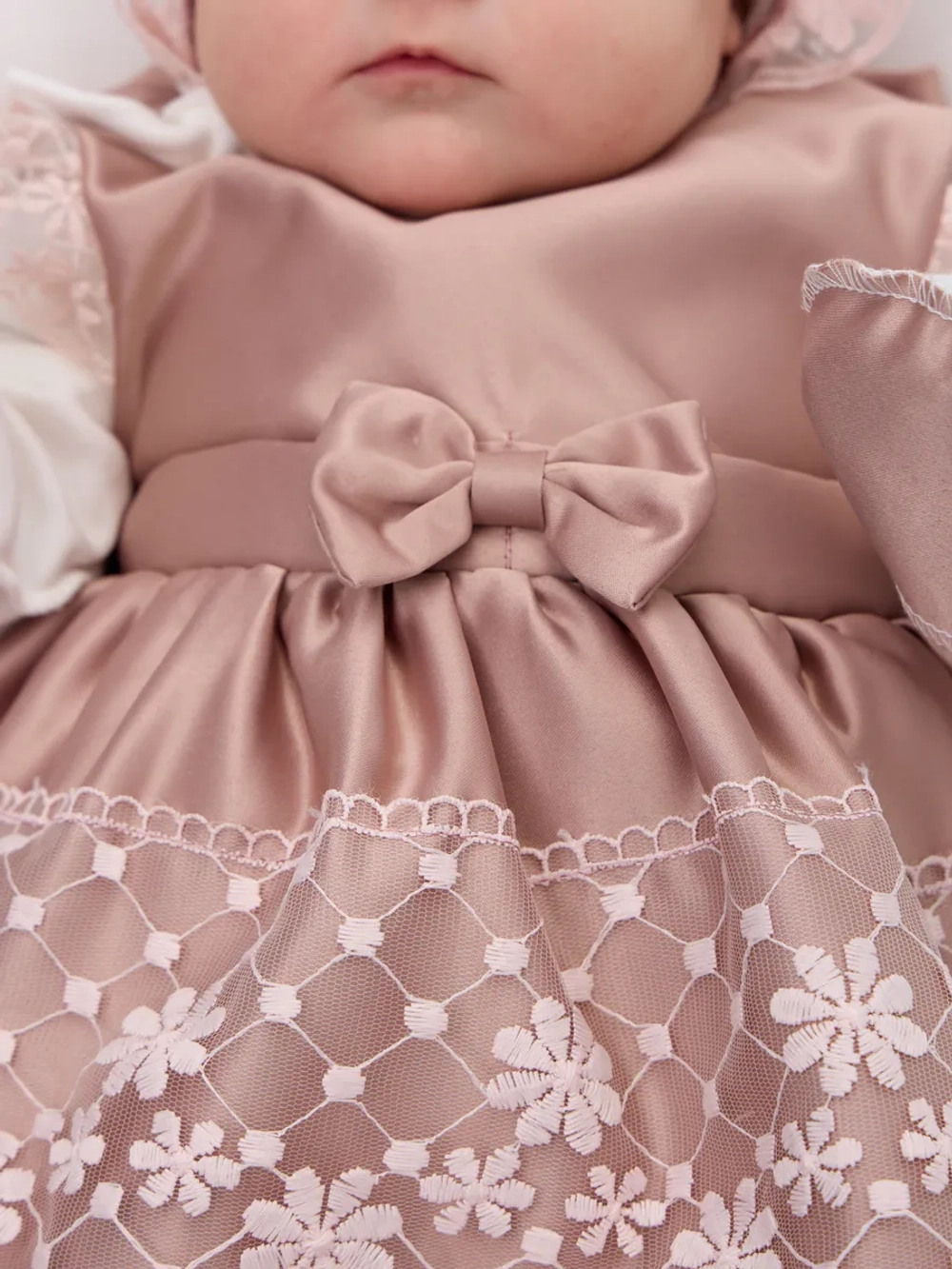 Конверт на выписку новорожденного весна