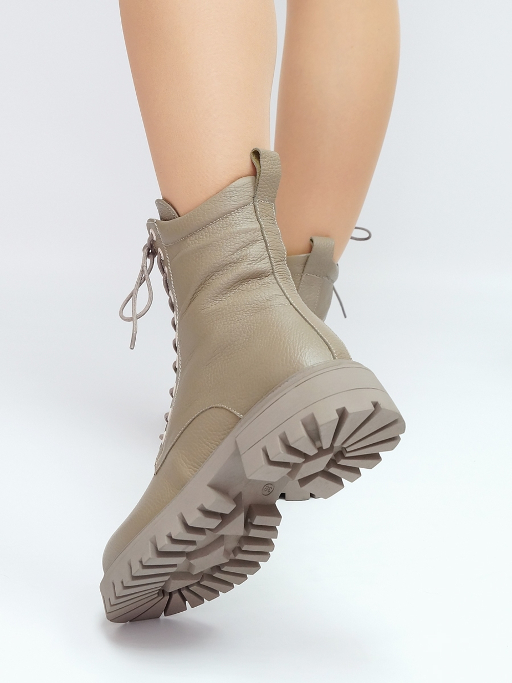 Ботинки женские зимние