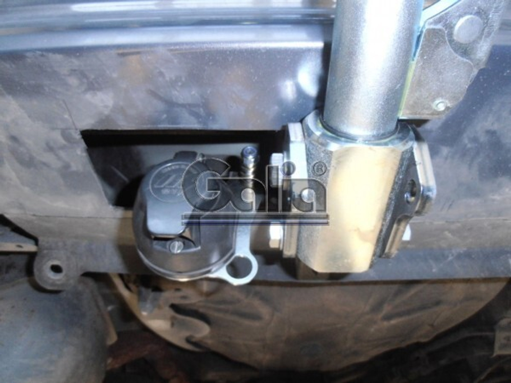 Фаркоп оцинкованный Galia M124A для Mazda 5 2005-2010, 2010-2015(паспорт и сертификат в комплекте)(без электрики)