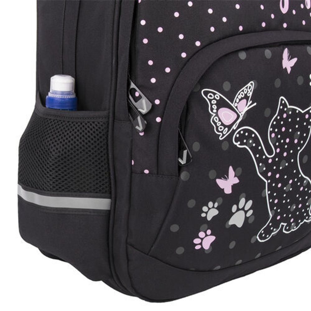 Рюкзак BRAUBERG SOFT, 2 отделения, "Joyful kitten", СВЕТЯЩИЙСЯ, 40х31х15 см, 228791