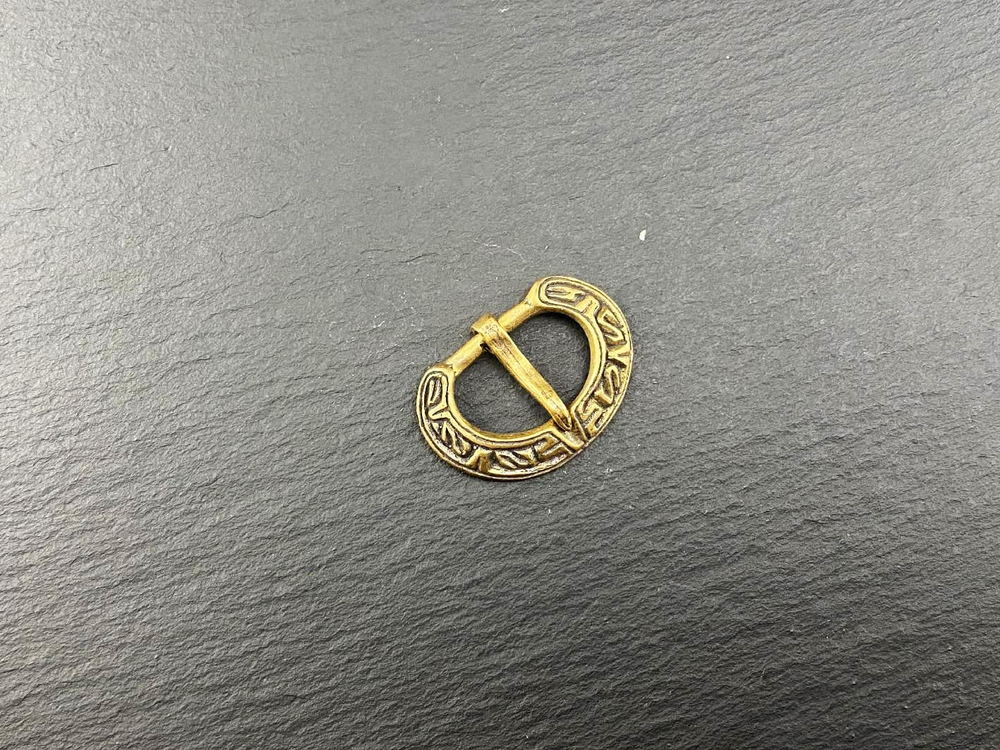 Пряжка. Франки 9-10 в.