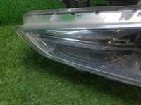 Битая Фара левая Genesis G70 (2017-2021) LED