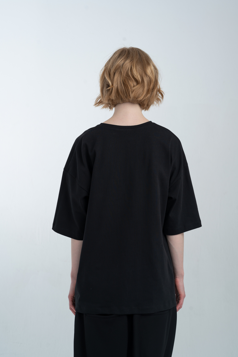 Футболка oversize из плотного трикотажа