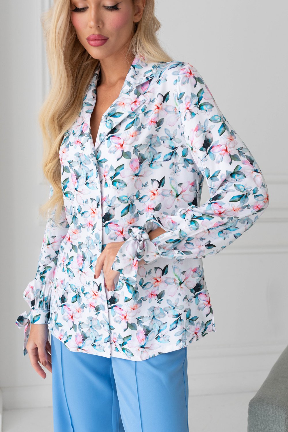 Рубашка с отложным воротником с цветочным принтом