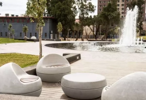 Скамейка «Нога со спинкой»