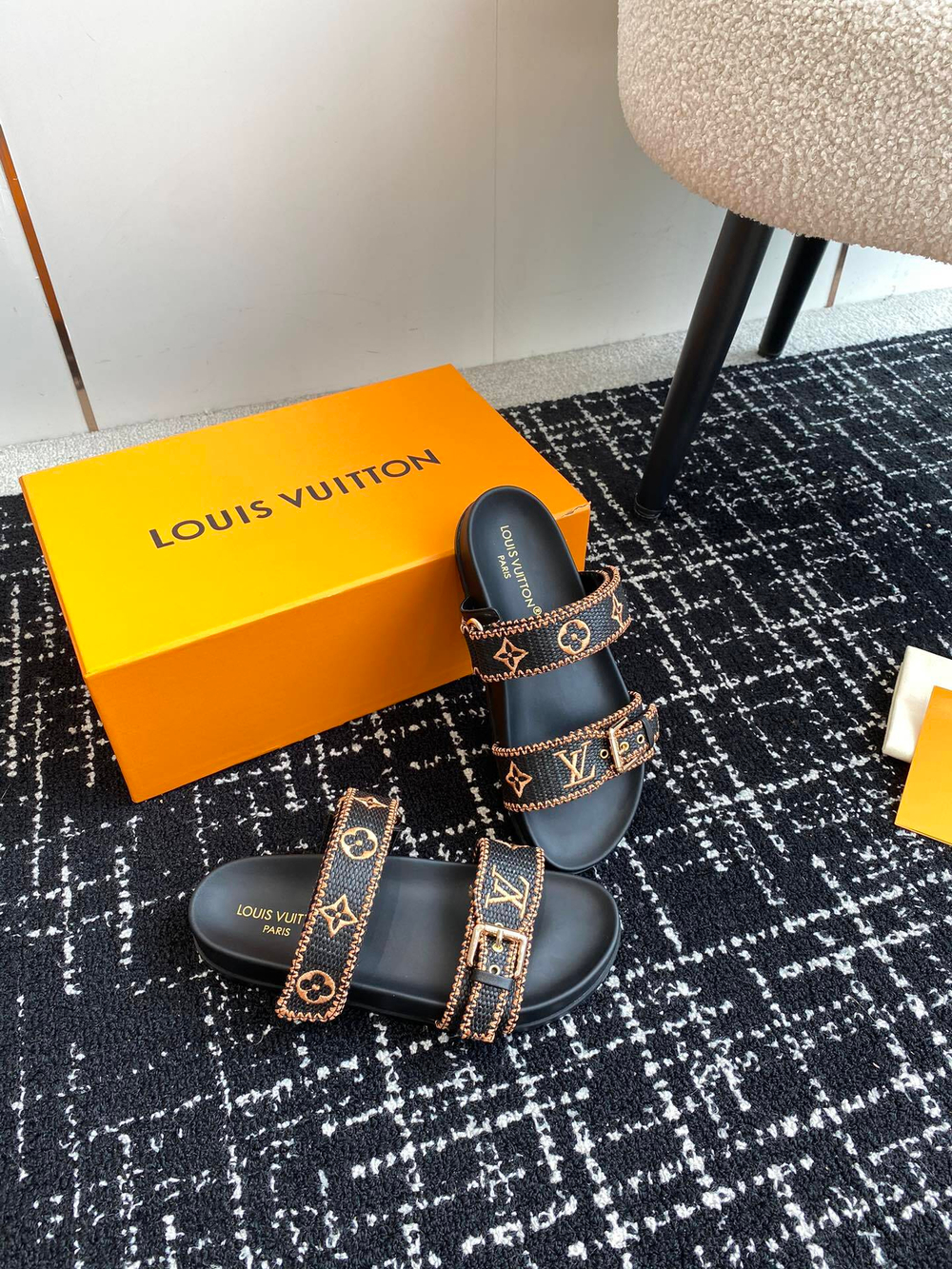 Louis Vuitton Bom Dia Flat Comfort Mule (5 colors)
