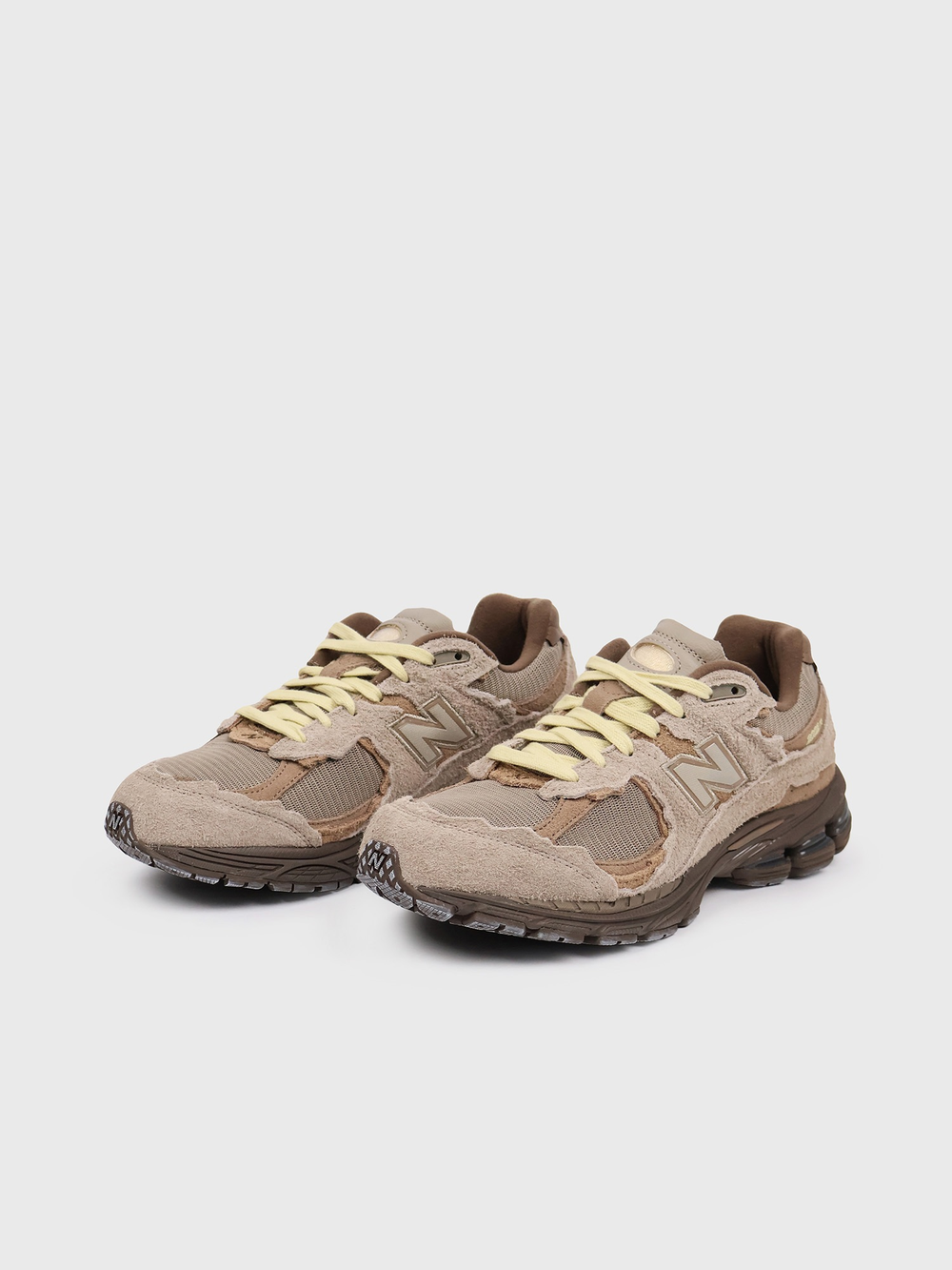 Кроссовки New Balance 2002 'Refined Future' x Size? Brown