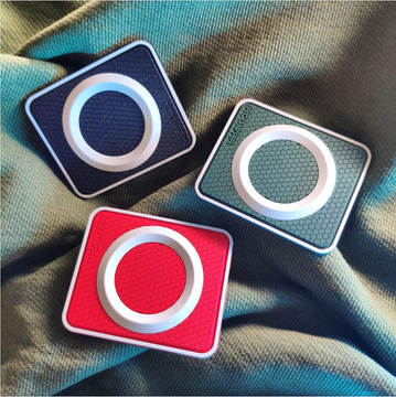 Патч на одежду О (черный)