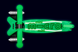 Самокат Mini Micro Deluxe Glow Plus (светящийся) LED ледяной лайм