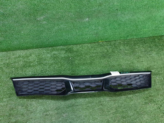 Решетка радиатора Kia Rio 4 X (2020-н.в.)